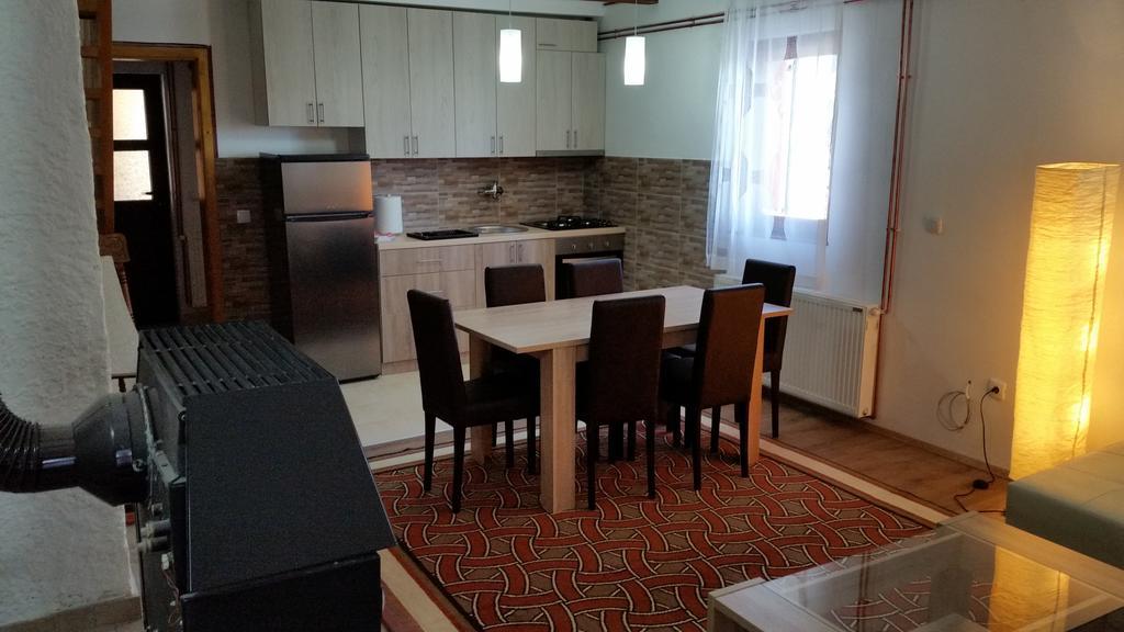 Holiday Home Relax Kopaonik Rom bilde